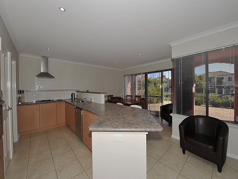 44 Westview Parade, Wannanup WA 6210