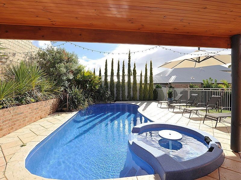 30 Rees Place, Wannanup WA 6210