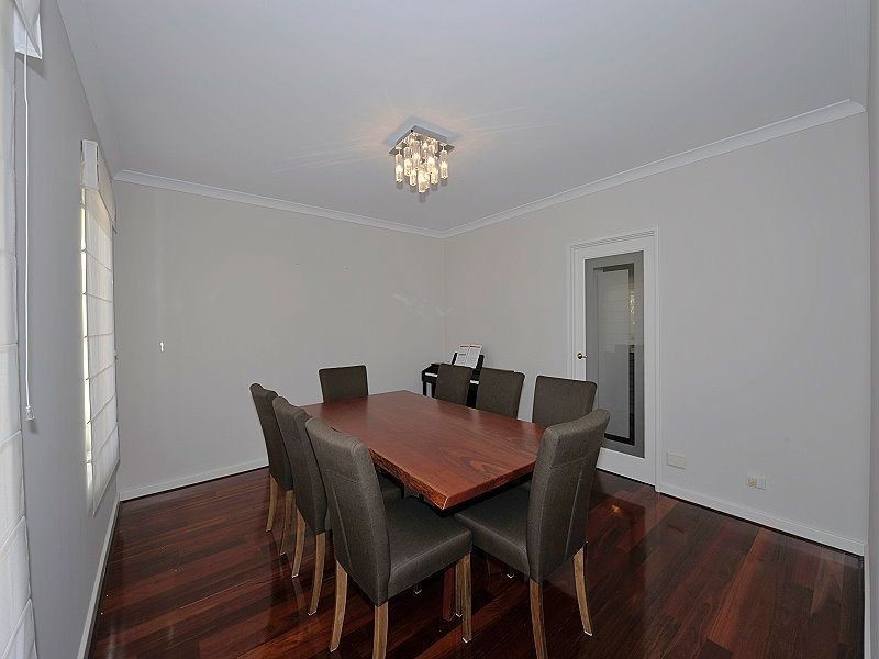 30 Rees Place, Wannanup WA 6210