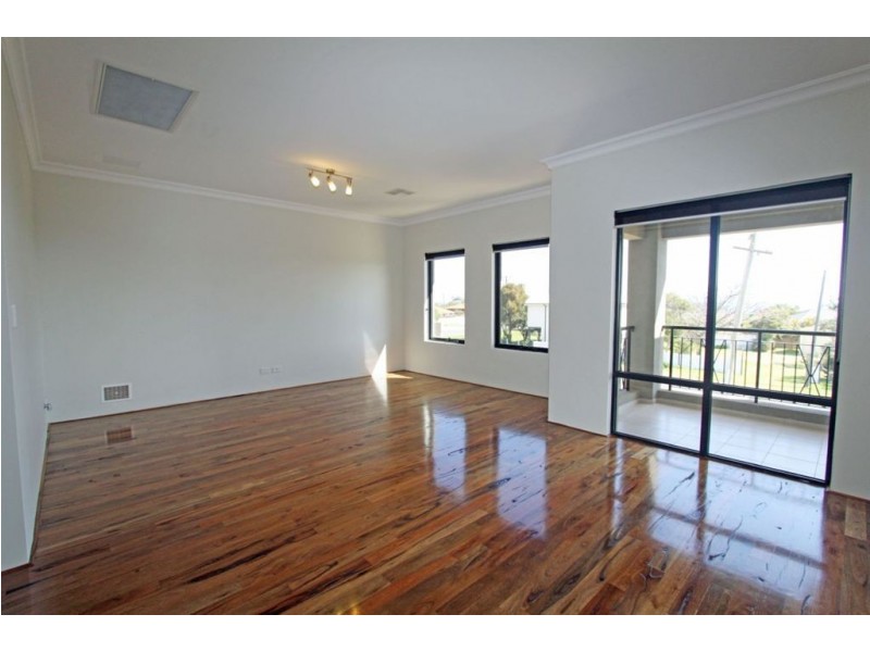 14 Scud Street, Falcon WA 6210