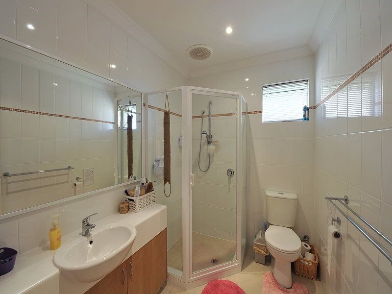 22 Zamia Loop, Wannanup WA 6210