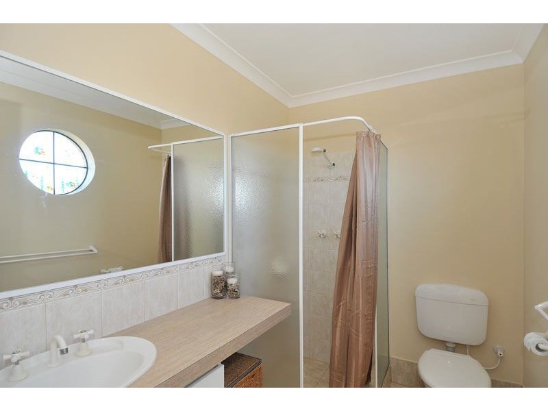 84A Janis Street, Halls Head WA 6210