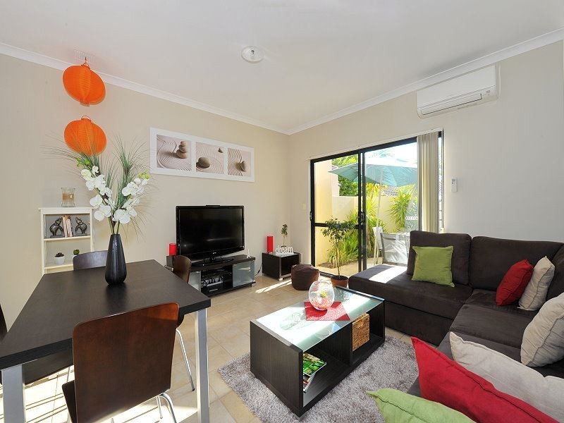 4/9 Hackett Street, Mandurah WA 6210
