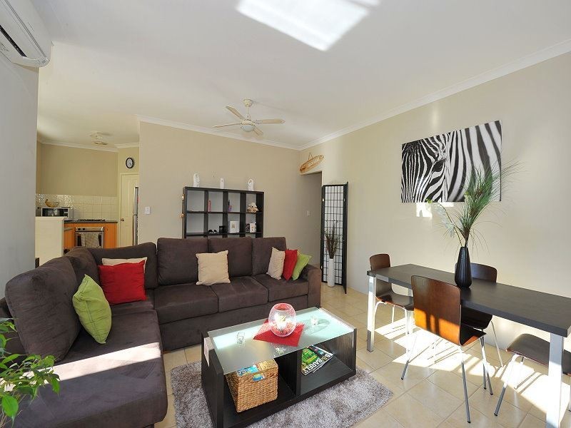 4/9 Hackett Street, Mandurah WA 6210