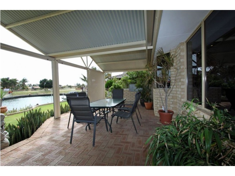 113 Leslie Street, Dudley Park WA 6210