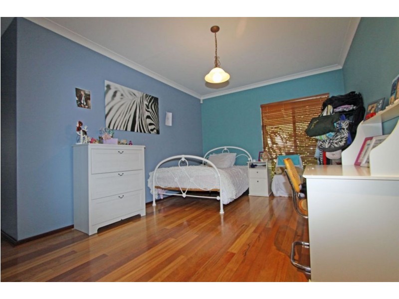 34 Leander Street, Falcon WA 6210