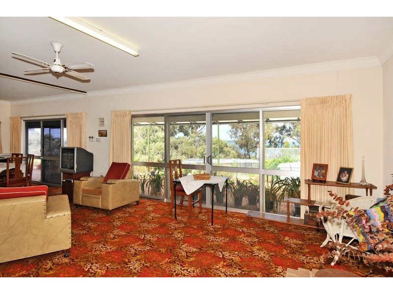 10 Sunview Rise, Bouvard WA 6211