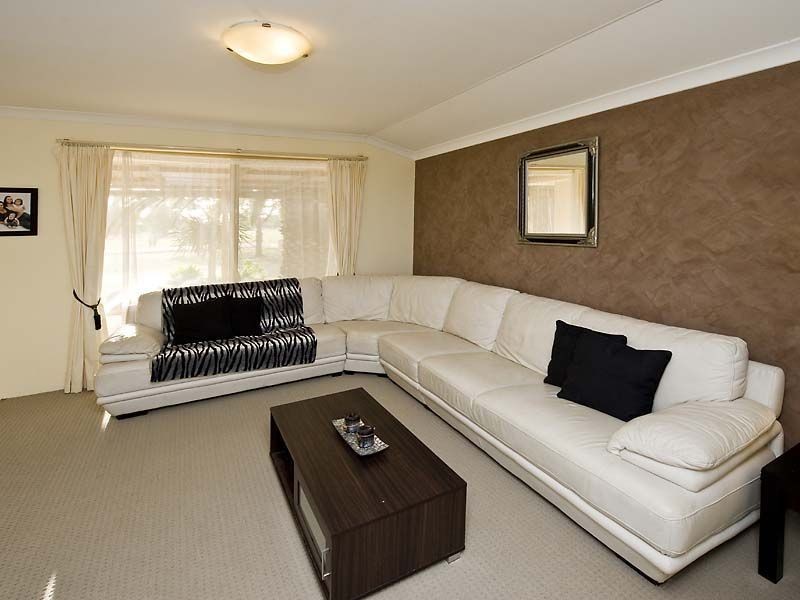 44 Dallas Street, Waroona WA 6215