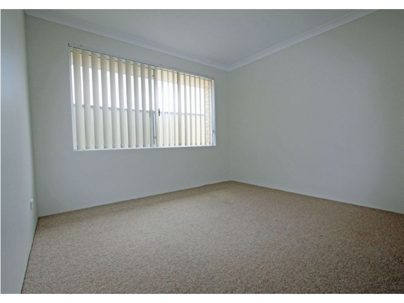 72 Camden Way, Meadow Springs WA 6210