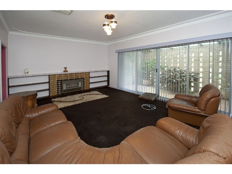 8 Recreation Road, Waroona WA 6215