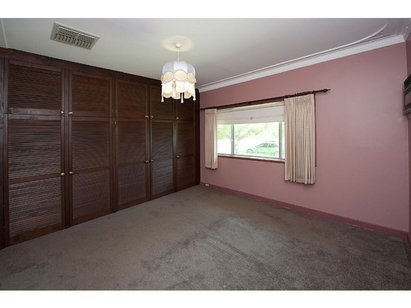 8 Recreation Road, Waroona WA 6215