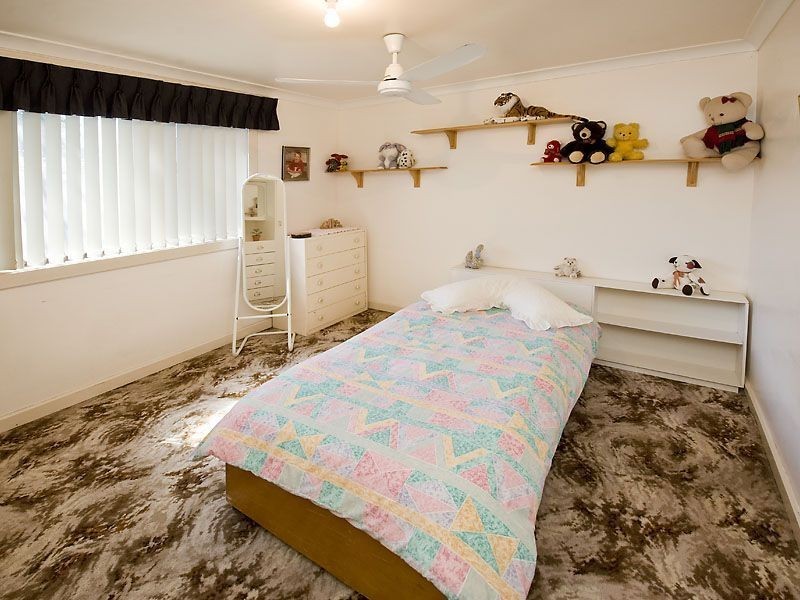 32 Millar Street, Waroona WA 6215