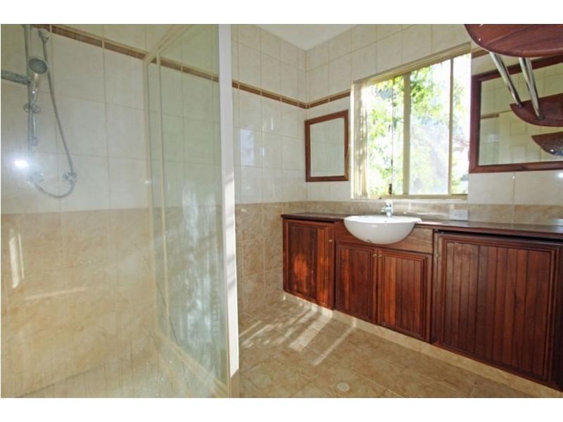 14 Redcliffe Road, Greenfields WA 6210