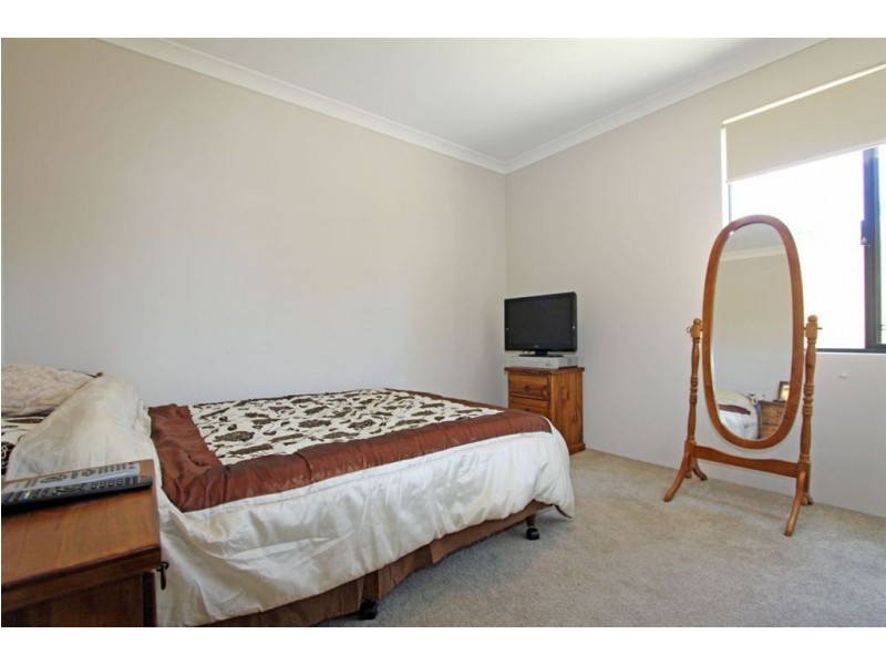 37B Beacham Street, Coodanup WA 6210