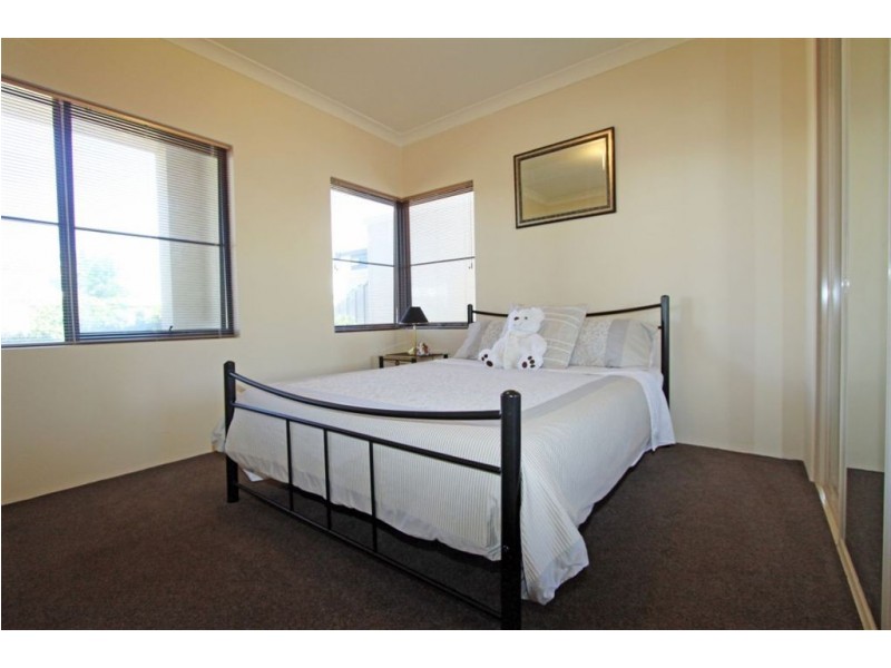 17 Harbour Retreat, Erskine WA 6210