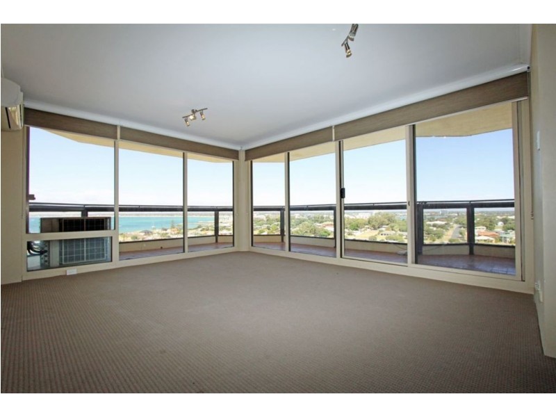 38/6A Valley Road, Halls Head WA 6210