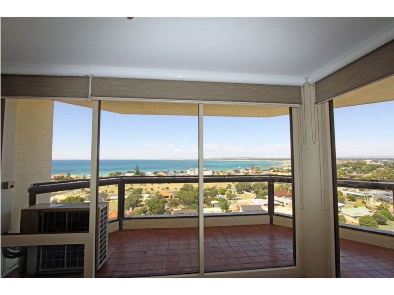 38/6A Valley Road, Halls Head WA 6210