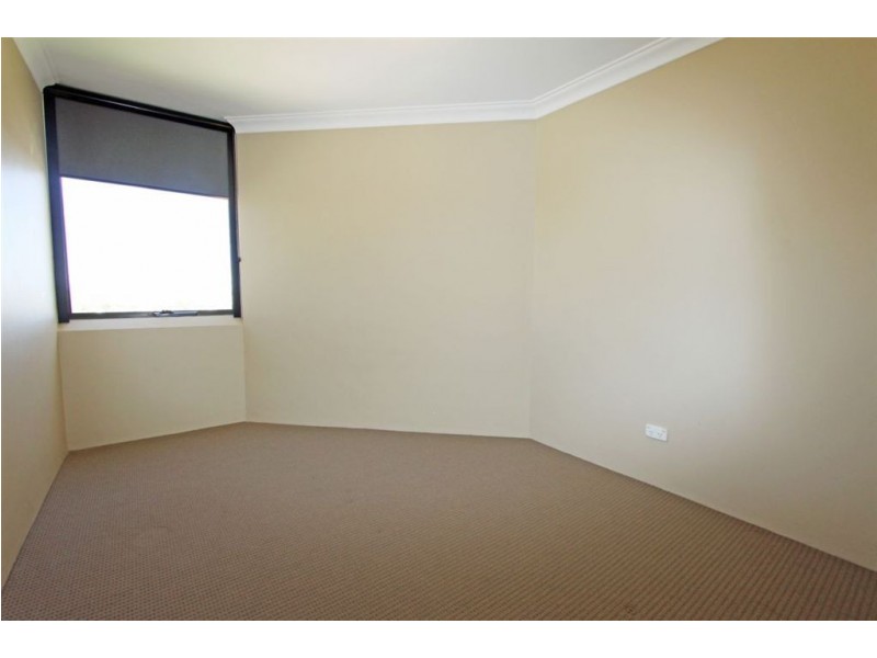 38/6A Valley Road, Halls Head WA 6210