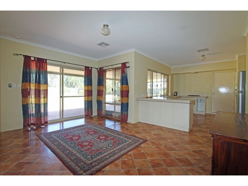 36 Pleasant grove Circle, Falcon WA 6210