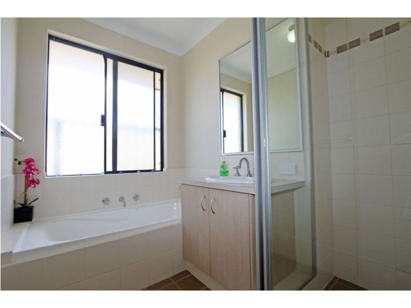 32 Camden Way, Meadow Springs WA 6210