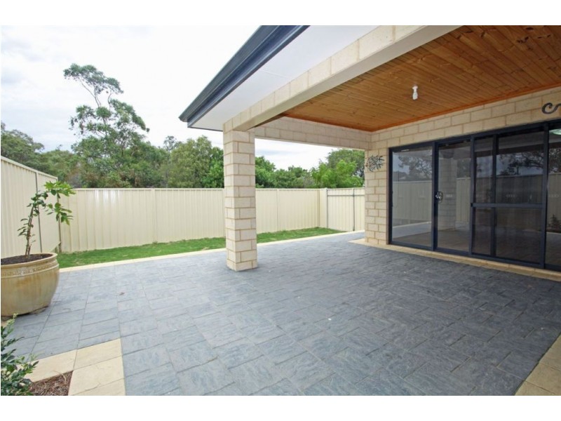 23c Nairn Road, Coodanup WA 6210