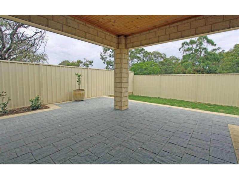 23c Nairn Road, Coodanup WA 6210