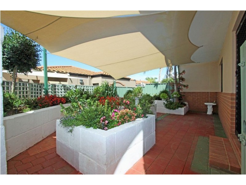 52 Waterside Drive, Dudley Park WA 6210