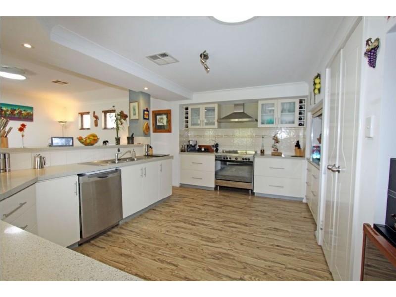 54 Marillana Drive, Golden Bay WA 6174