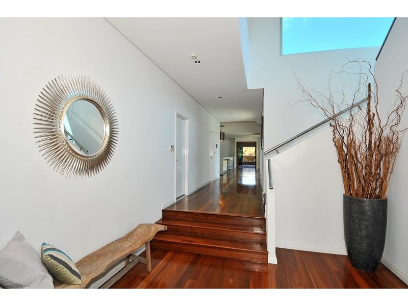 54 Fairbridge Road, Halls Head WA 6210