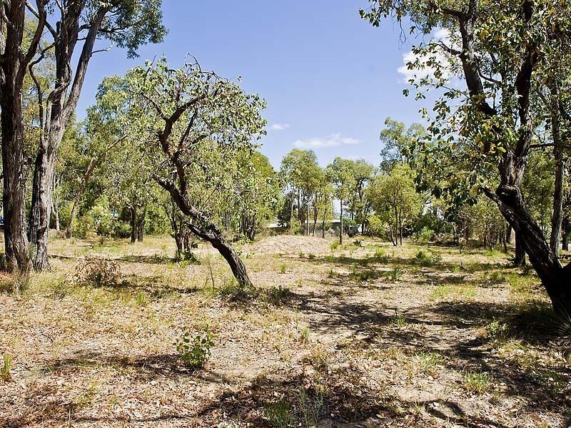 1 Williams Place, Waroona WA 6215