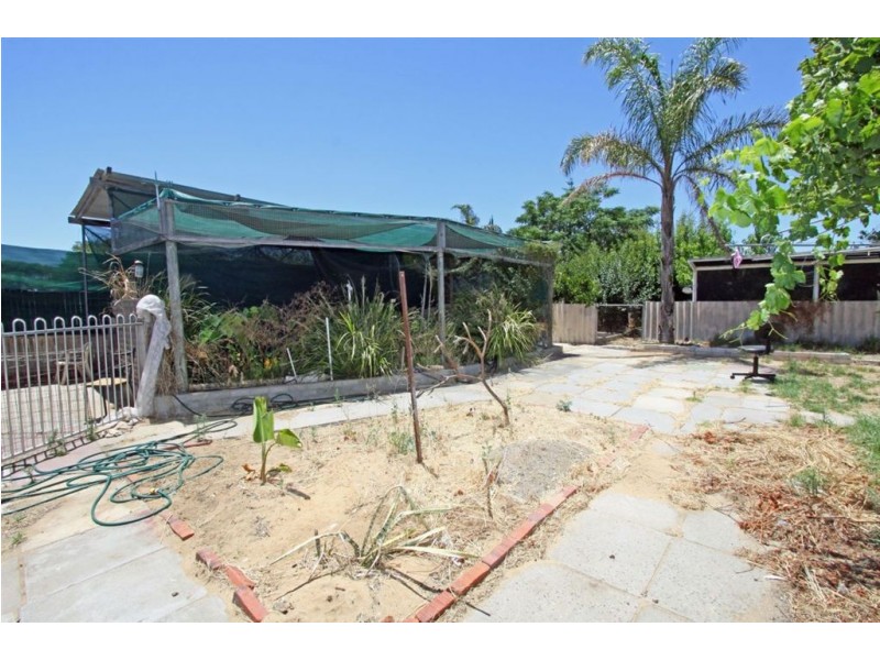 13 Dadger Street, Dudley Park WA 6210