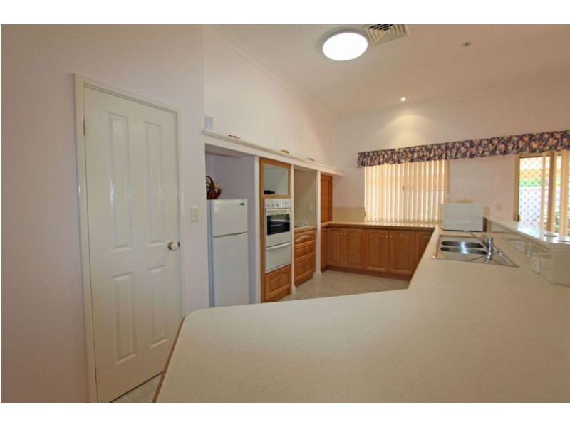 63 Ronsard Drive, San Remo WA 6210