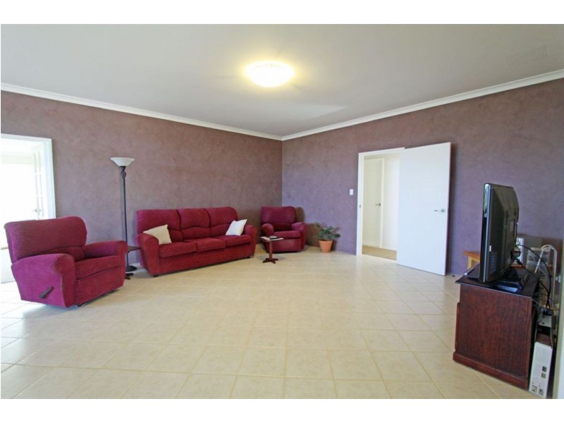 4 Yallingup Loop, Dawesville WA 6211