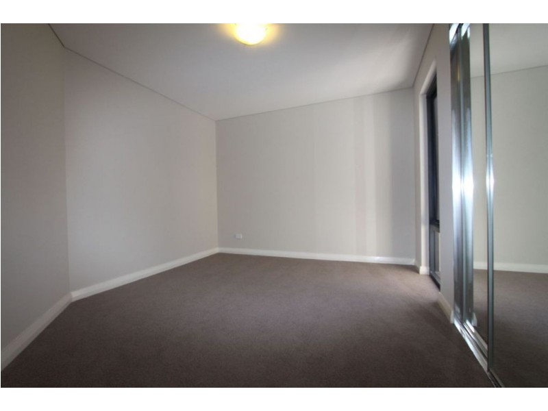 1/3 Galileo Loop, Mandurah WA 6210