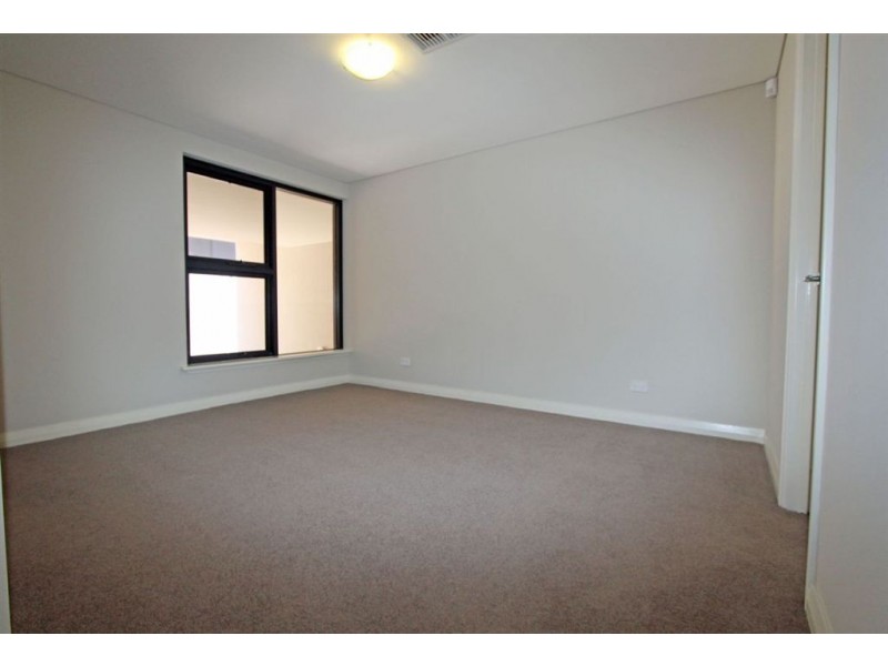1/3 Galileo Loop, Mandurah WA 6210