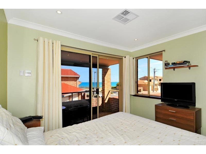 1/139 Ormsby Terrace, Silver Sands WA 6210