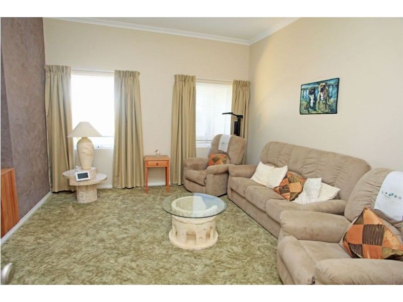 71 Midsummer Circle, Pinjarra WA 6208