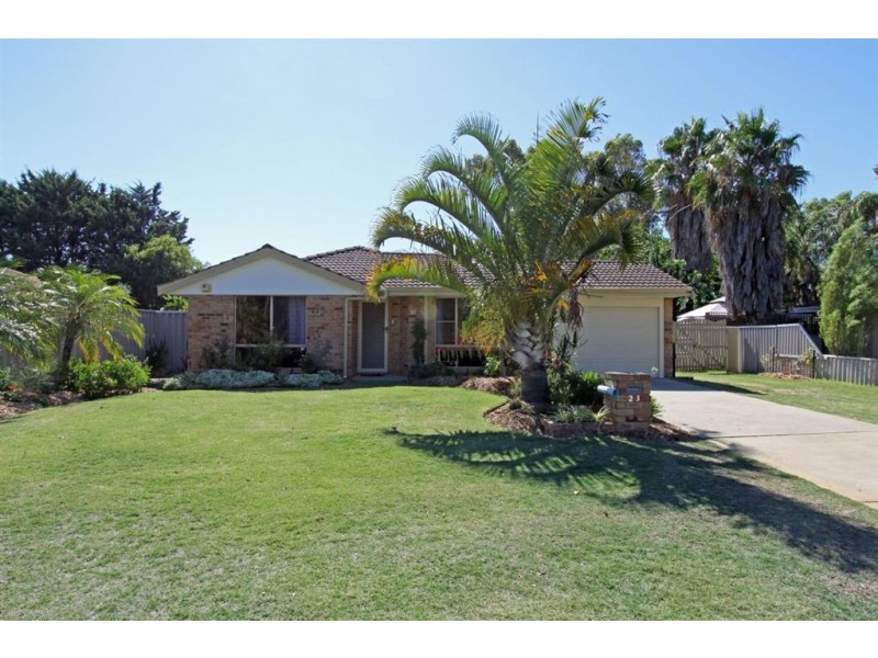 23 Olinda Court, Greenfields WA 6210