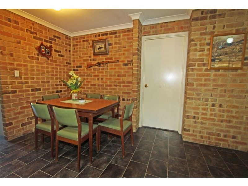 23 Olinda Court, Greenfields WA 6210