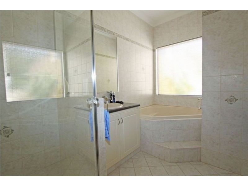 20 Santavea Mews, Halls Head WA 6210