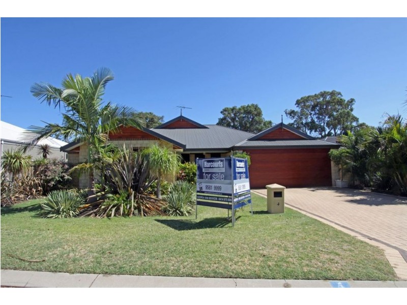 4 Levens Way, Erskine WA 6210