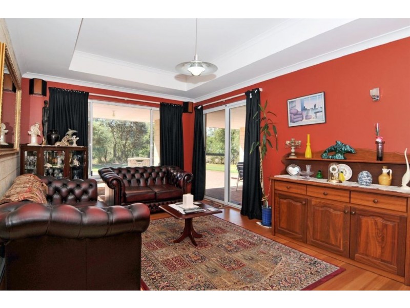 56 Aclare Road, Barragup WA 6209