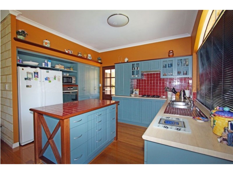 56 Aclare Road, Barragup WA 6209