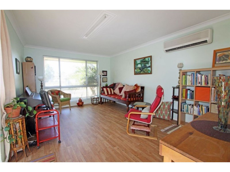 3A Baroy Street, Falcon WA 6210