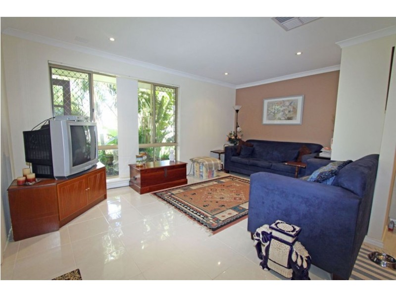 24 Lilystone Retreat, Erskine WA 6210
