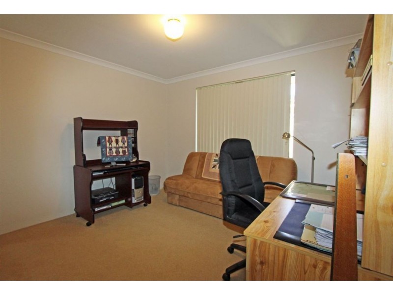 22 Jubata Gardens, Dudley Park WA 6210