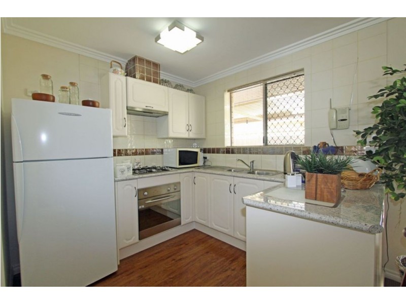 13B King Drive, Wannanup WA 6210