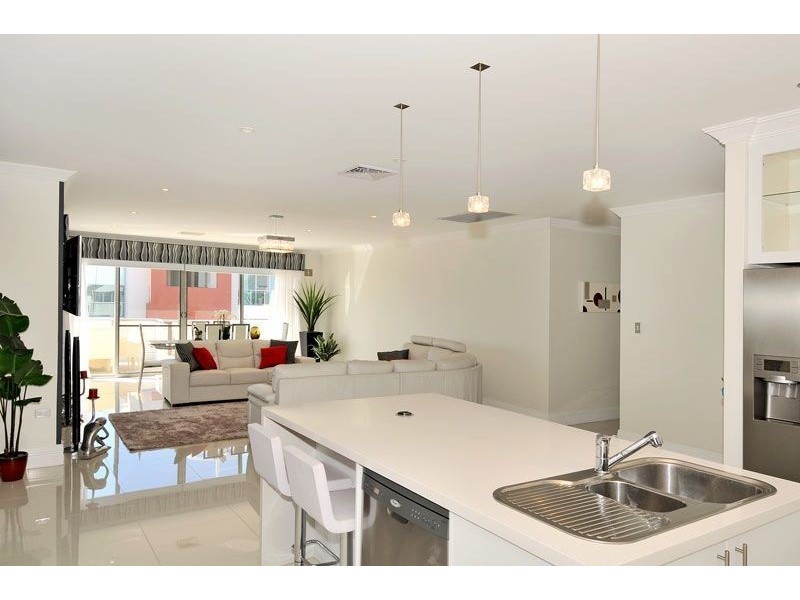 31/1 Breakwater Parade, Mandurah WA 6210