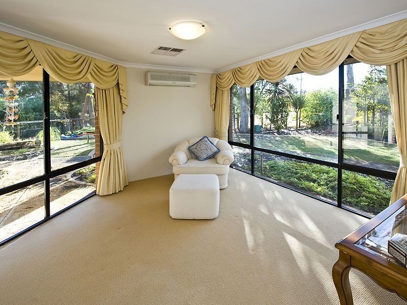 70 Watson Drive, Barragup WA 6209