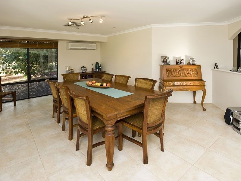 70 Watson Drive, Barragup WA 6209